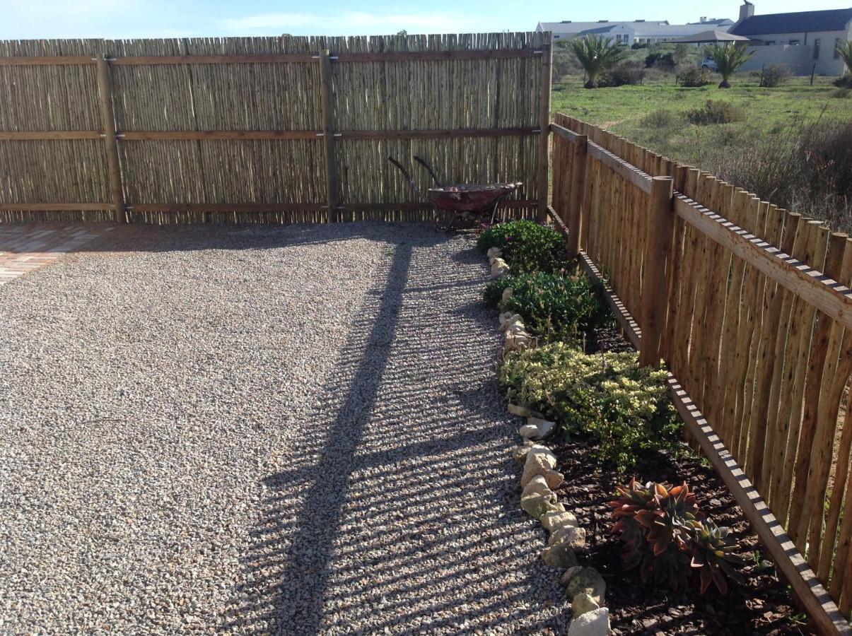 Camelot Cottages ลางเงอบาน ภายนอก รูปภาพ
