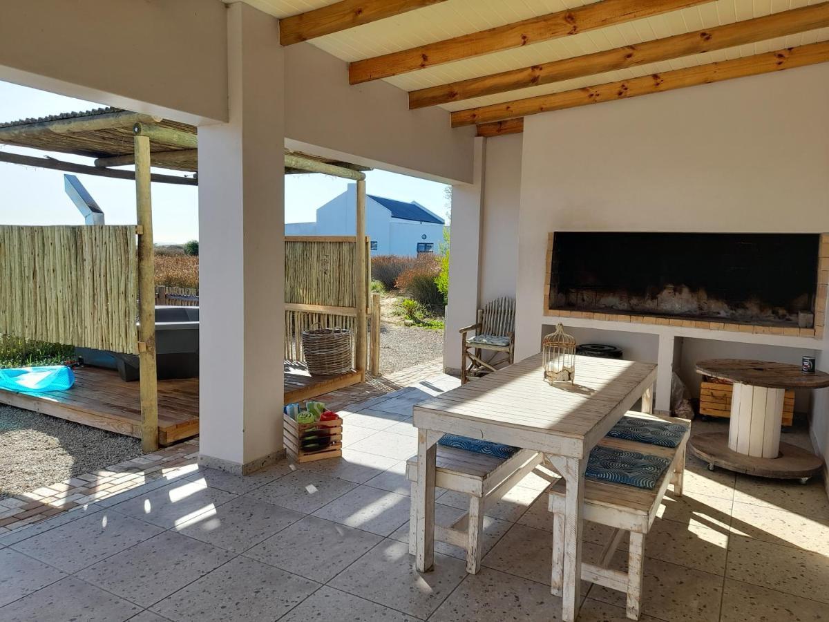 Camelot Cottages ลางเงอบาน ภายนอก รูปภาพ
